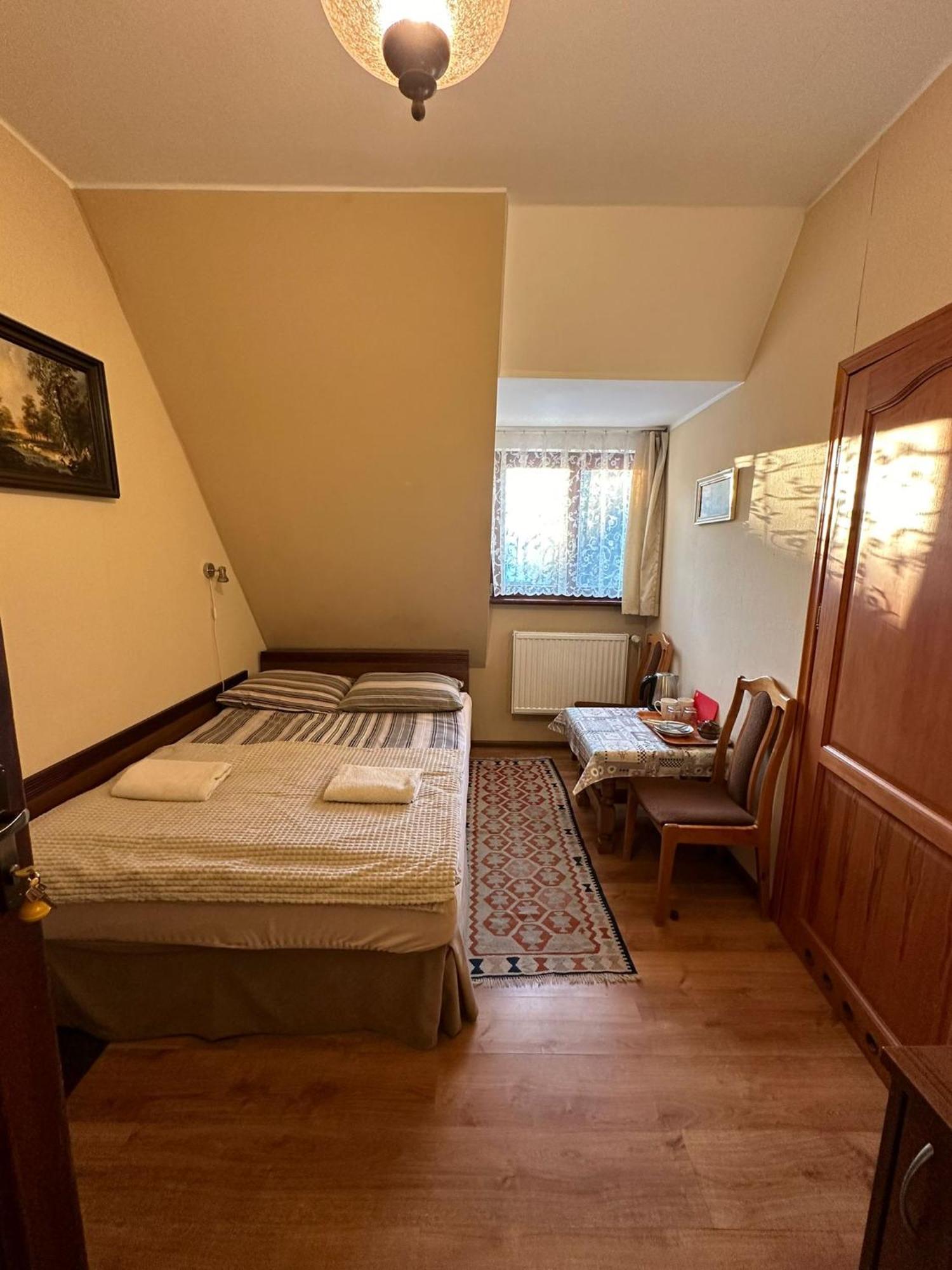 Pokoje Goscinne Zlota Palma Ladek-Zdroj Exterior photo