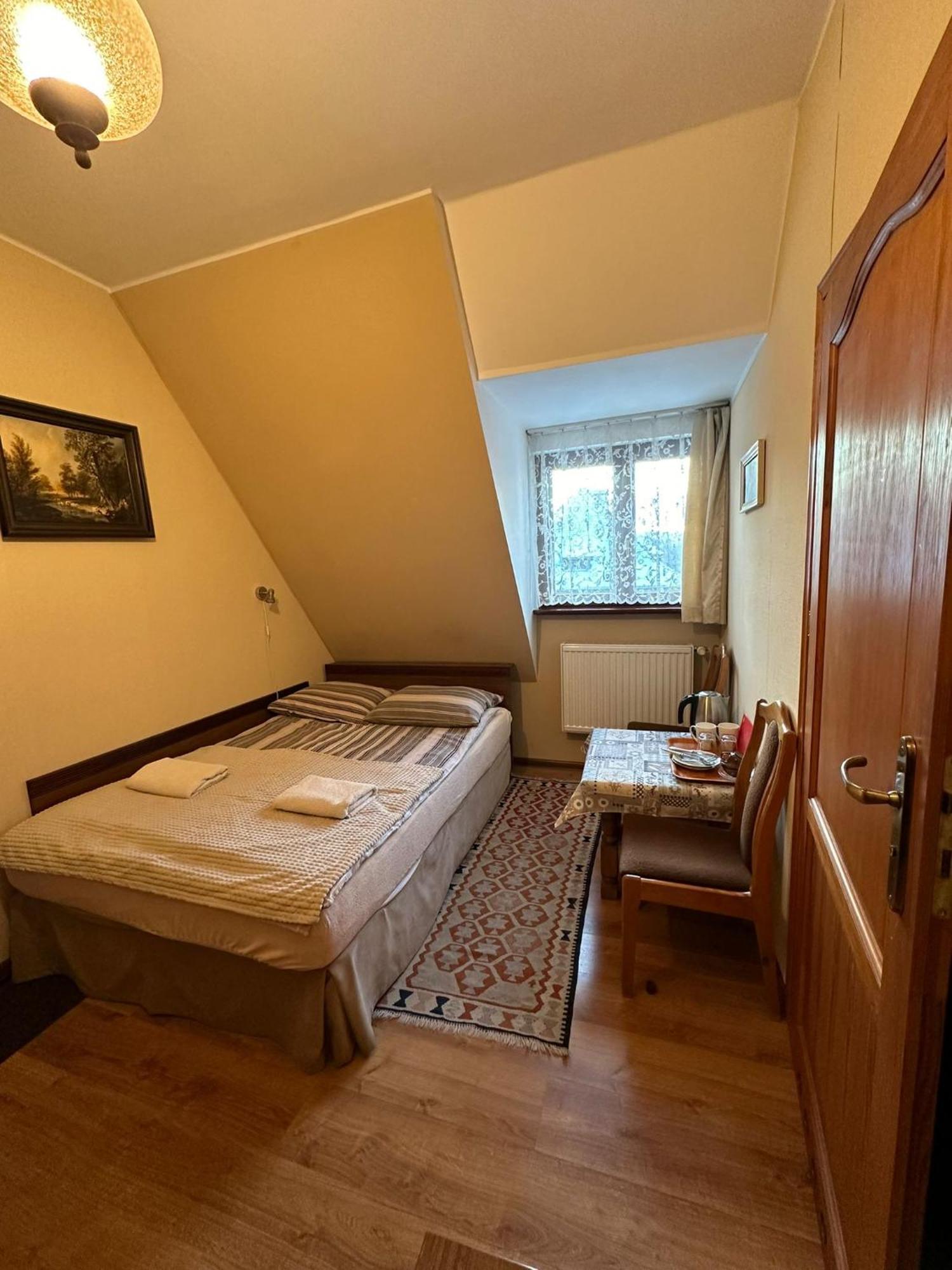 Pokoje Goscinne Zlota Palma Ladek-Zdroj Exterior photo